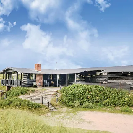 Holiday home Stunning In With Wifi *