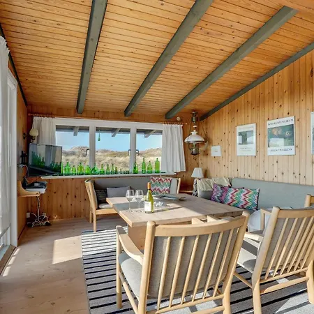 Stunning In With Wifi Holiday home